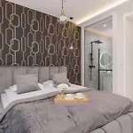 Eleganckie Zabrska Z Parkingiem W Centrum Katowic Przy Rynku By Renters *