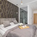 Eleganckie Zabrska Z Parkingiem W Centrum Katowic Przy Rynku By Renters *