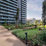 Eleganckie Zabrska Z Parkingiem W Centrum Katowic Przy Rynku By Renters 카토비체