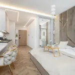 Eleganckie Zabrska Z Parkingiem W Centrum Katowic Przy Rynku By Renters Lägenhet *