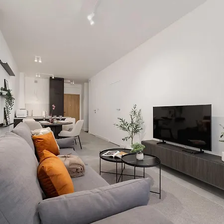 Eleganckie Z Parkingiem W Centrum Katowic Przy Rynku By Renters *