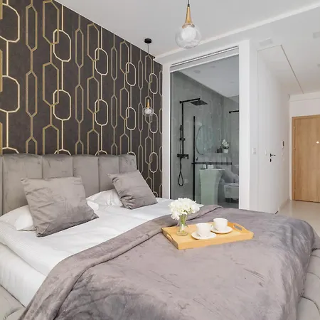 Eleganckie Z Parkingiem W Centrum Katowic Przy Rynku By Renters *