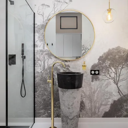 Apartament Eleganckie Z Parkingiem W Centrum Katowic Przy Rynku By Renters