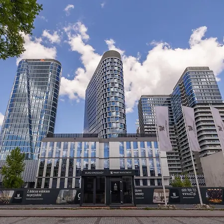 Eleganckie Z Parkingiem W Centrum Katowic Przy Rynku By Renters Апартаменты Катовице