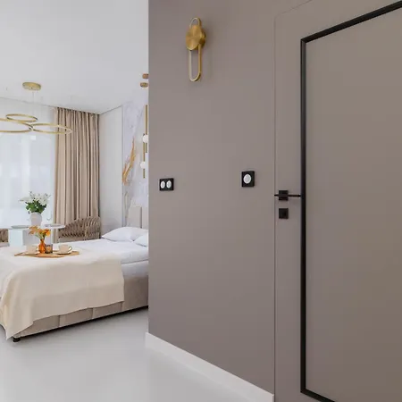 アパート Eleganckie Zabrska Z Parkingiem W Centrum Katowic Przy Rynku By Renters *