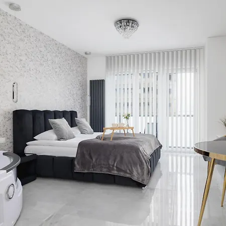 Eleganckie Z Parkingiem W Centrum Katowic Przy Rynku By Renters *