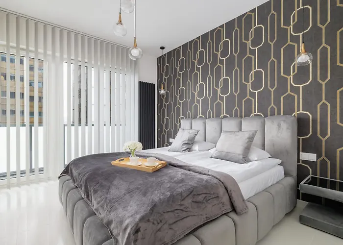 Eleganckie Z Parkingiem W Centrum Katowic Przy Rynku By Renters