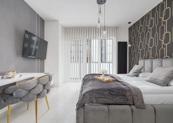 شقة Eleganckie Zabrska Z Parkingiem W Centrum Katowic Przy Rynku By Renters *
