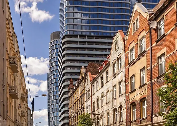 Eleganckie Zabrska Z Parkingiem W Centrum Katowic Przy Rynku By Renters كاتوفيتسه