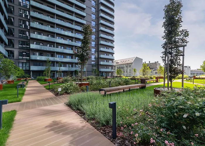 Eleganckie Zabrska Z Parkingiem W Centrum Katowic Przy Rynku By Renters Katovice