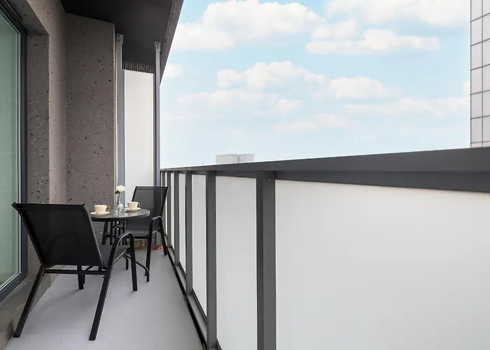 Eleganckie Zabrska Z Parkingiem W Centrum Katowic Przy Rynku By Renters