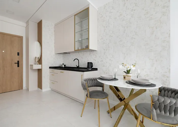 Eleganckie Z Parkingiem W Centrum Katowic Przy Rynku By Renters *